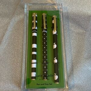 COPY - NWT Kate Spade Black and White Pen Set